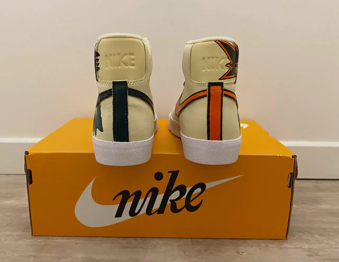 Nike Blazer Mid Custom – My Hero Academia Edition – Nike – taille EU 38 5