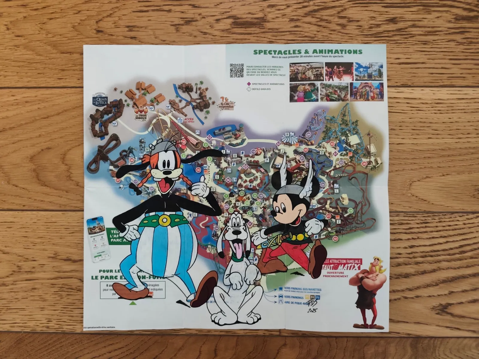 Plan Custom – Dingo en Obélix, Mickey en Astérix & Pluto (Parc Astérix) – captain custom 2