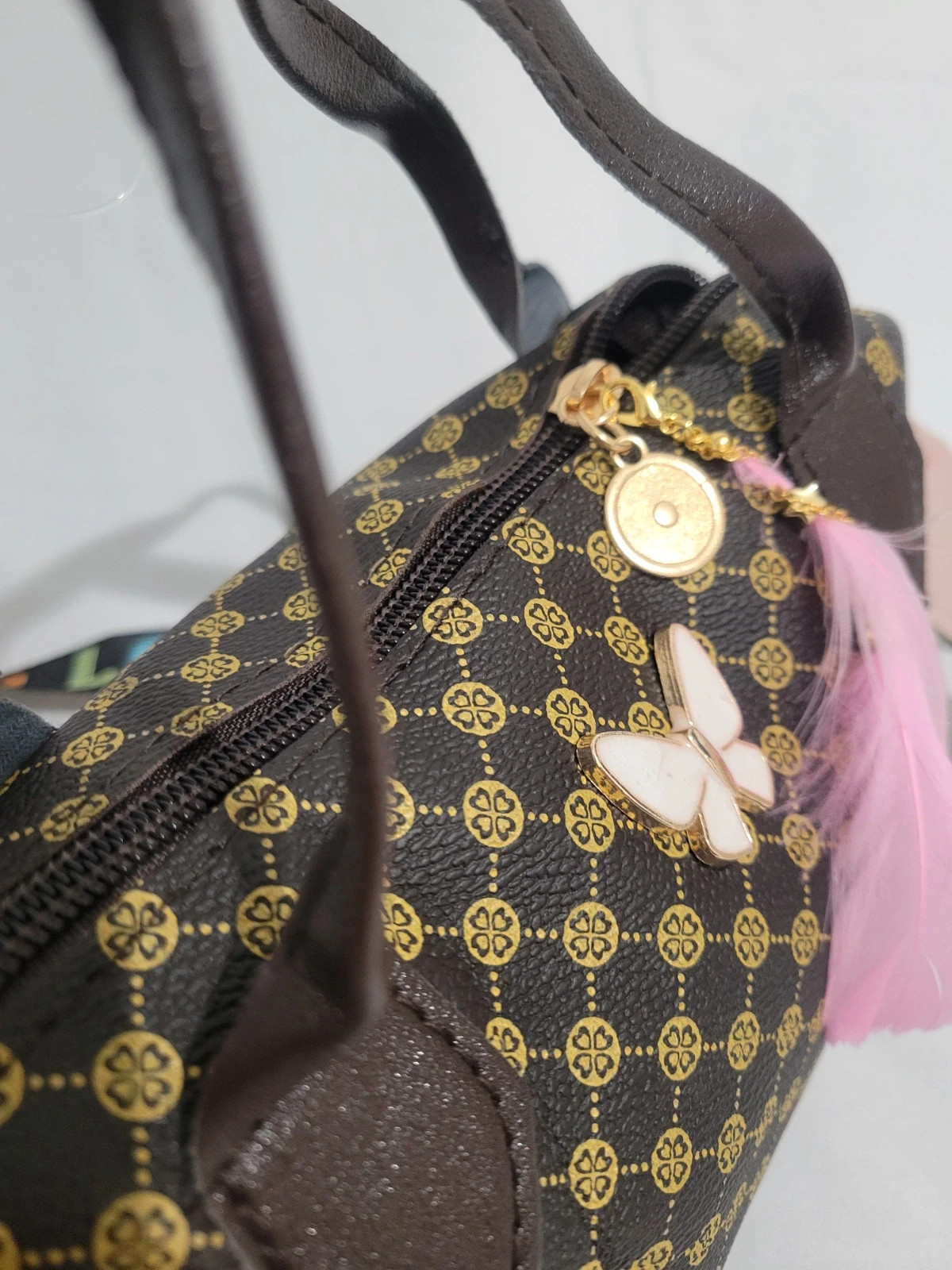 Sac à main bandoulière femme avec une fermeture éclair 5