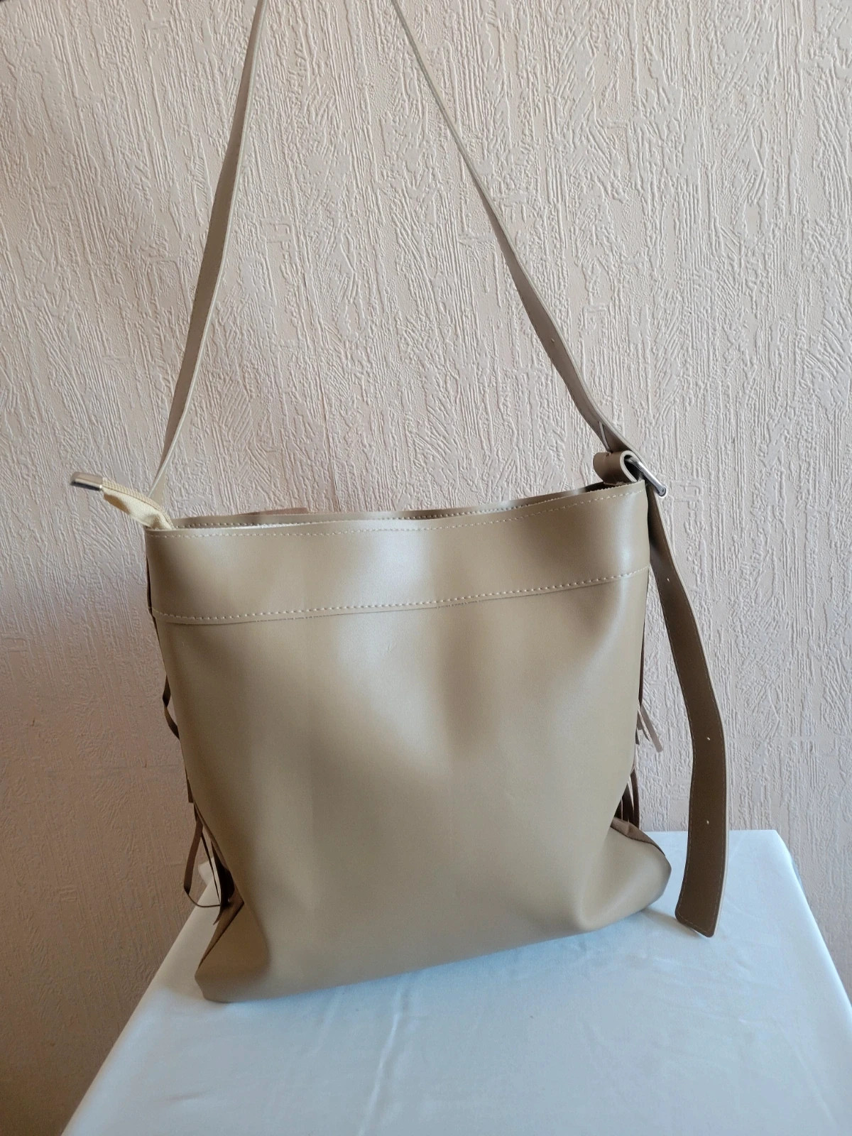 Sac à bandoulière marron kaki très bon état 4