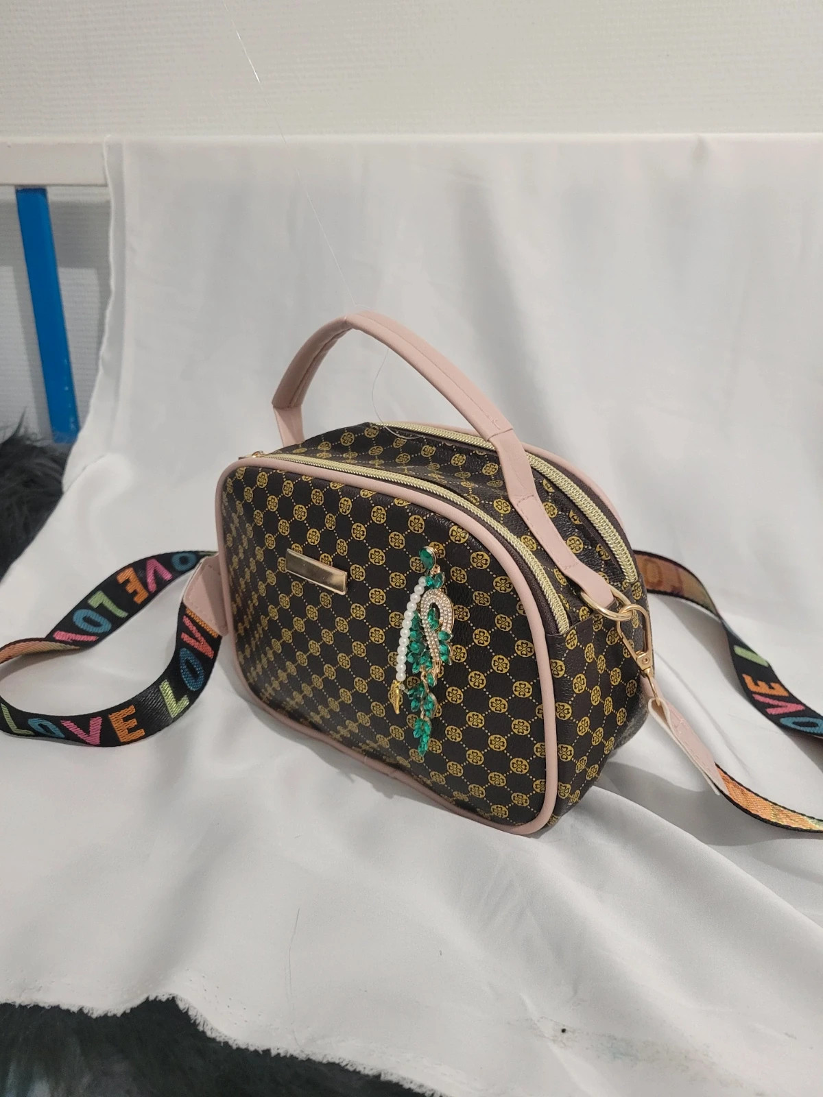 Sac à main bandoulière très bon état en PU 2