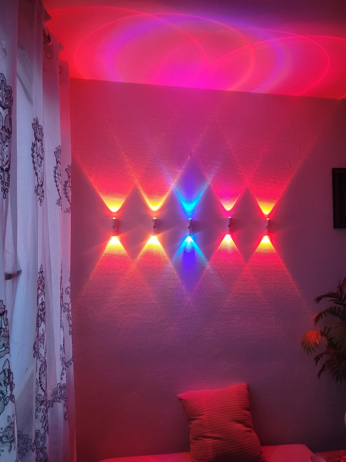 Lumière murale LED rechargeable 2