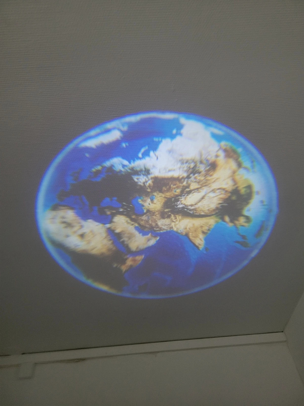 Projecteur Planète LED 2