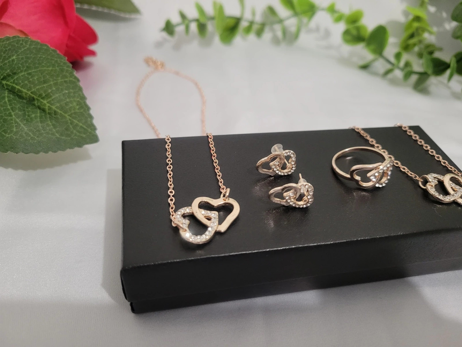 Ensemble de bijoux en forme de cœur 3