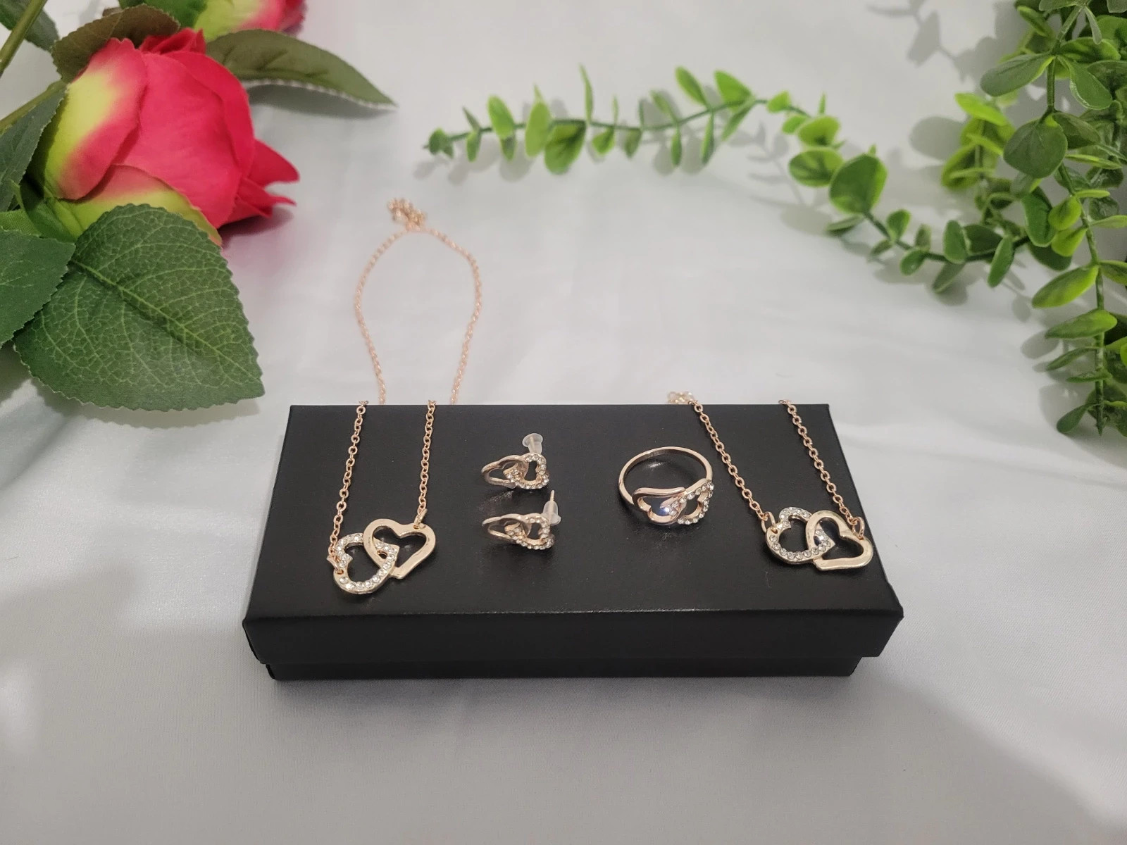 Ensemble de bijoux en forme de cœur 2