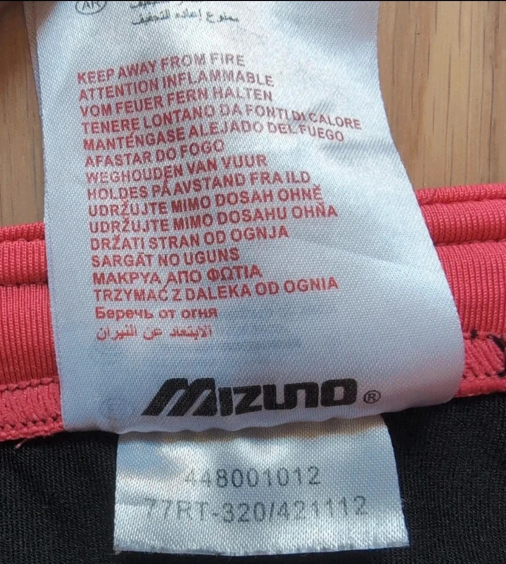 Short de running Mizuno femme - noir et fushia - Taille 36 - séchage rapide – MIZUNO – taille S / 36 / 8 5