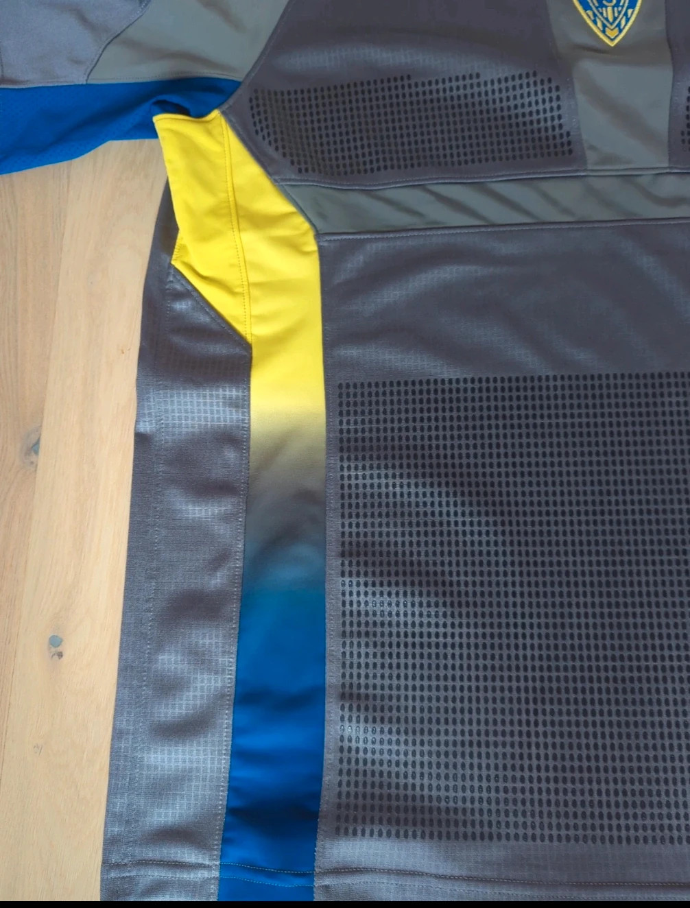 ASM Clermont Auvergne under armor - Maillot de rugby officiel - Taille L - collection rare – Under Armour – taille L 5