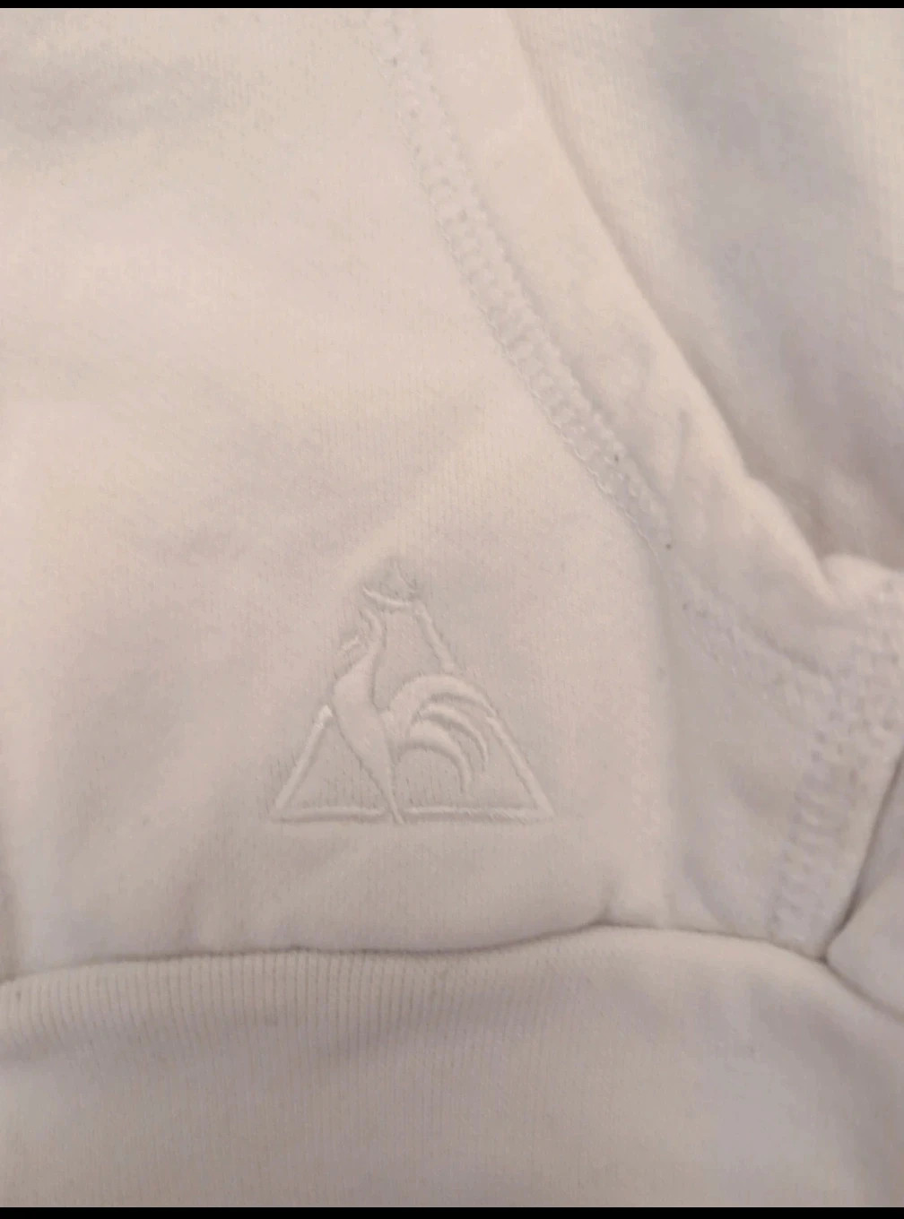 Veste à capuche Le Coq Sportif vintage blanche S – motif sport coloré - Look sportswear Vintage – Le Coq Sportif – taille S / 36 / 8 2