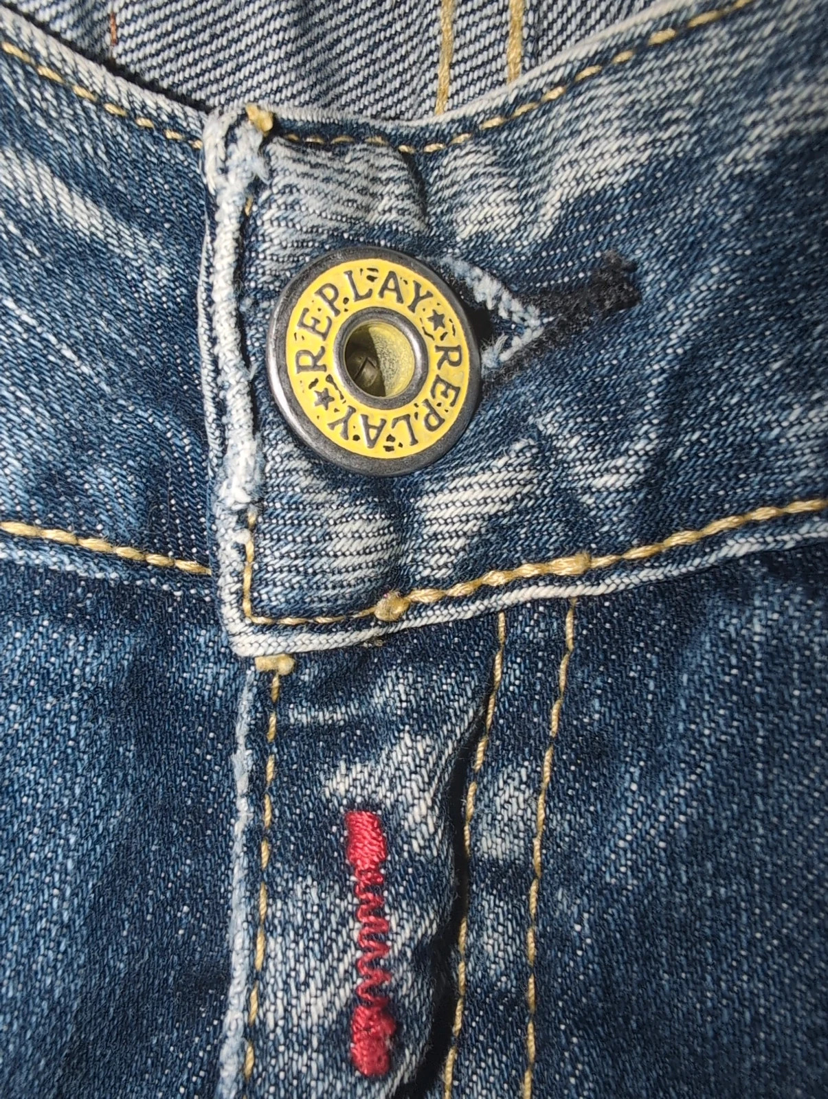 Jean Replay Femme 36 – Vintage Stockholm – Denim délavé & détails strass – Replay – taille S / 36 / 8 4