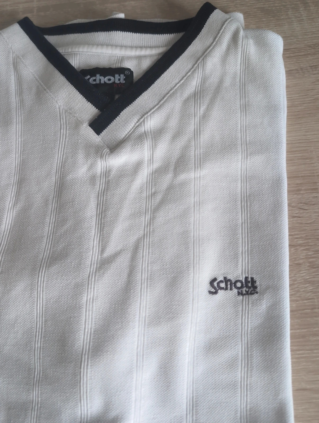 T-shirt vintage Schott NYC côtele blanc/ Marine col V – M - style vintage casual – Schott – taille M 2