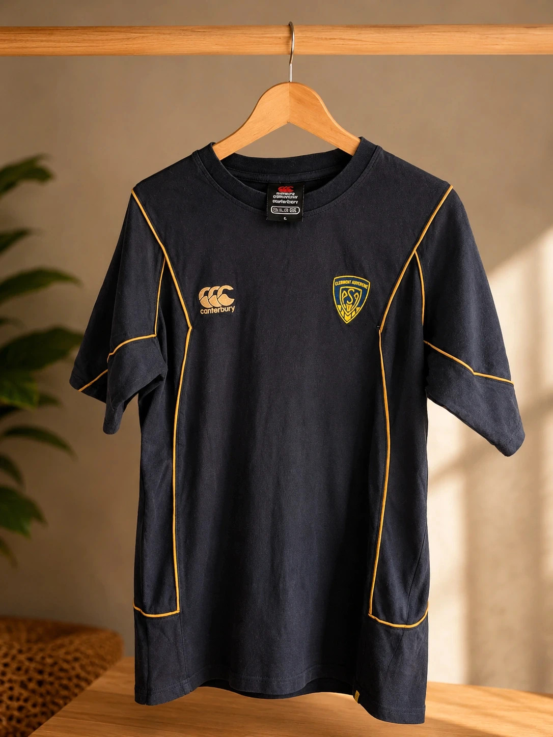 Maillot rugby Canterbury Clermont Auvergne Taille L Bleu marine & jaune