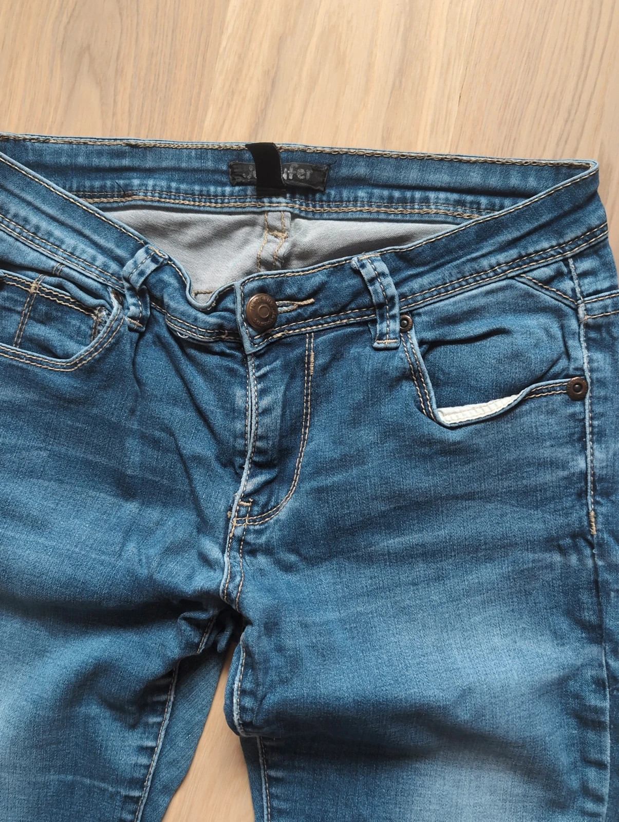 Jean femme Jennyfer – Taille 36 – coupe Intemporelle – Jennyfer – taille S / 36 / 8 4