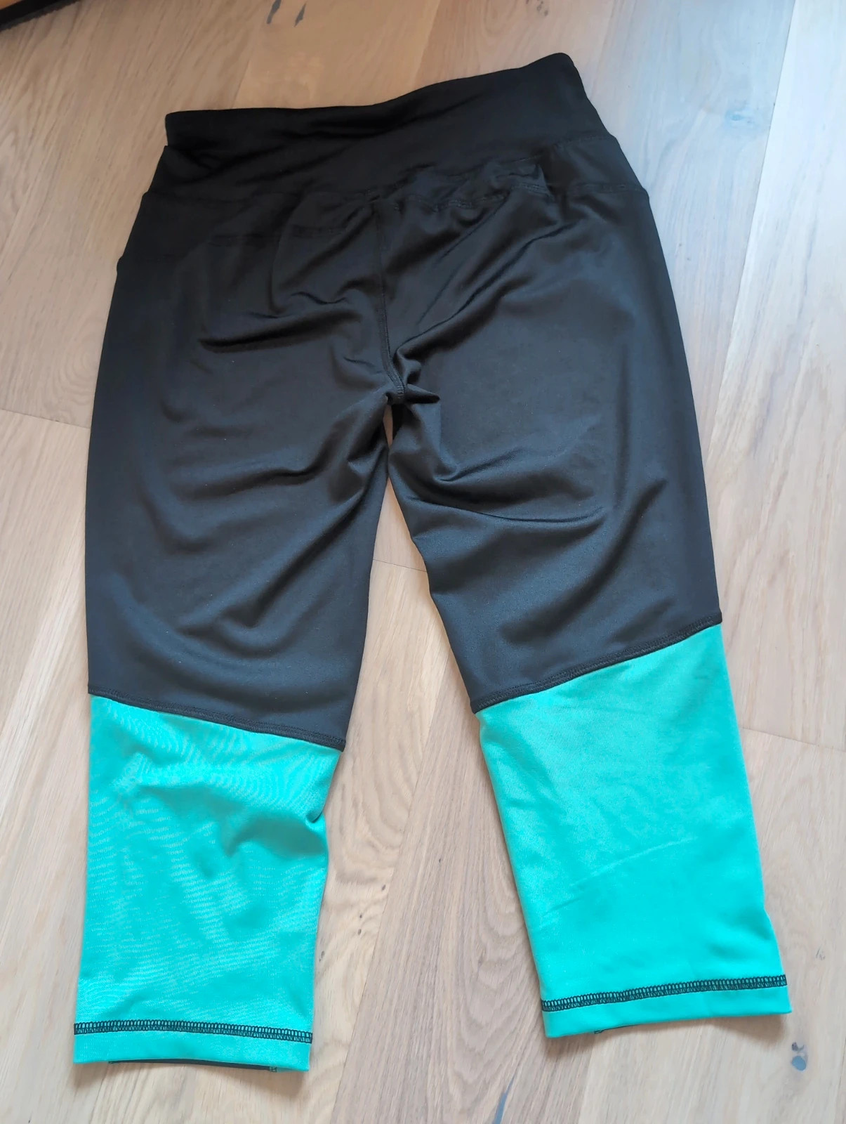 Legging corsaire CRIVIT sport femme noir turquoise Taille S sportswear – Crivit – taille S / 36 / 8 5