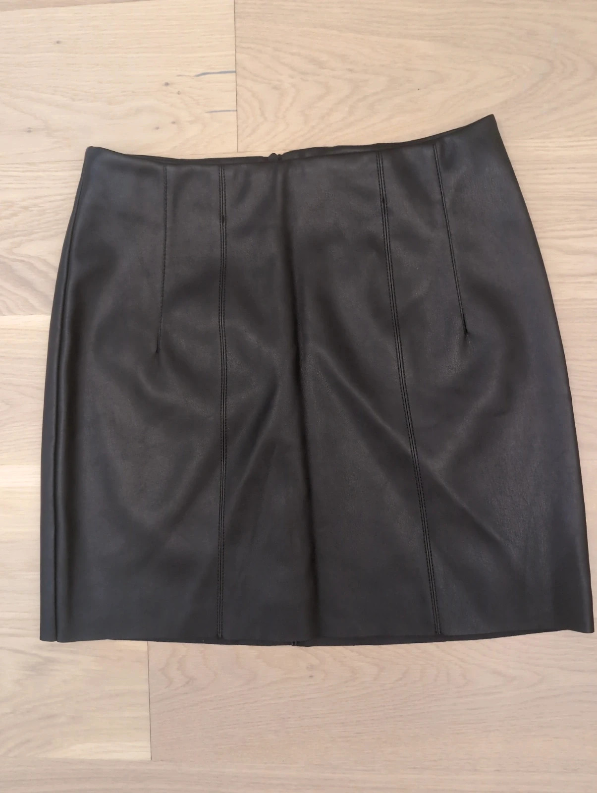 Pimkie - jupe noire simili cuir - Taille 36 - chic et tendance – Pimkie – taille S / 36 / 8 2