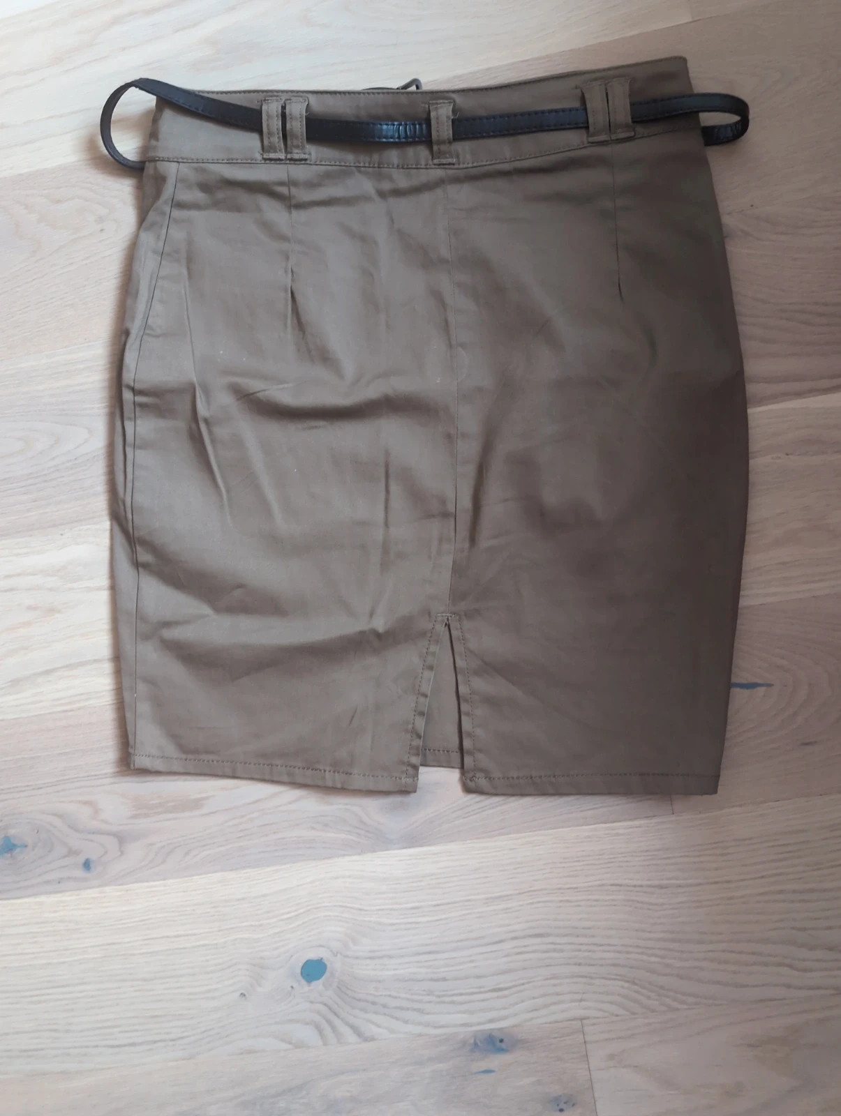 Jupe In Extenso marron T36 – Coupe droite – Ceinture incluse – Chic & intemporelle – In Extenso – taille S / 36 / 8 5