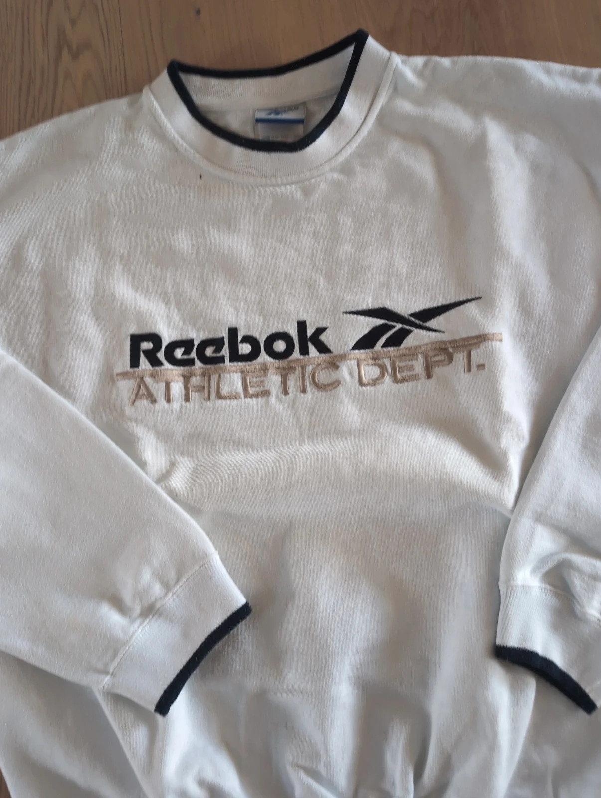 Sweat vintage 2000s Reebok Athletic Dept. blanc & bleu marine – Vintage Dressing – taille XS 3