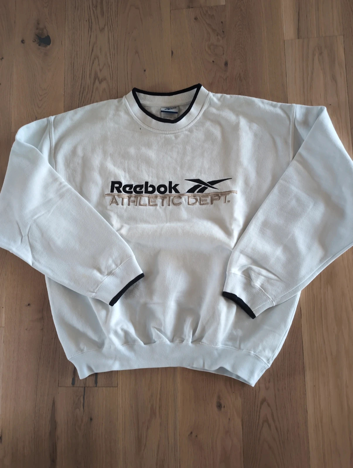 Sweat vintage 2000s Reebok Athletic Dept. blanc & bleu marine – Vintage Dressing – taille XS 2