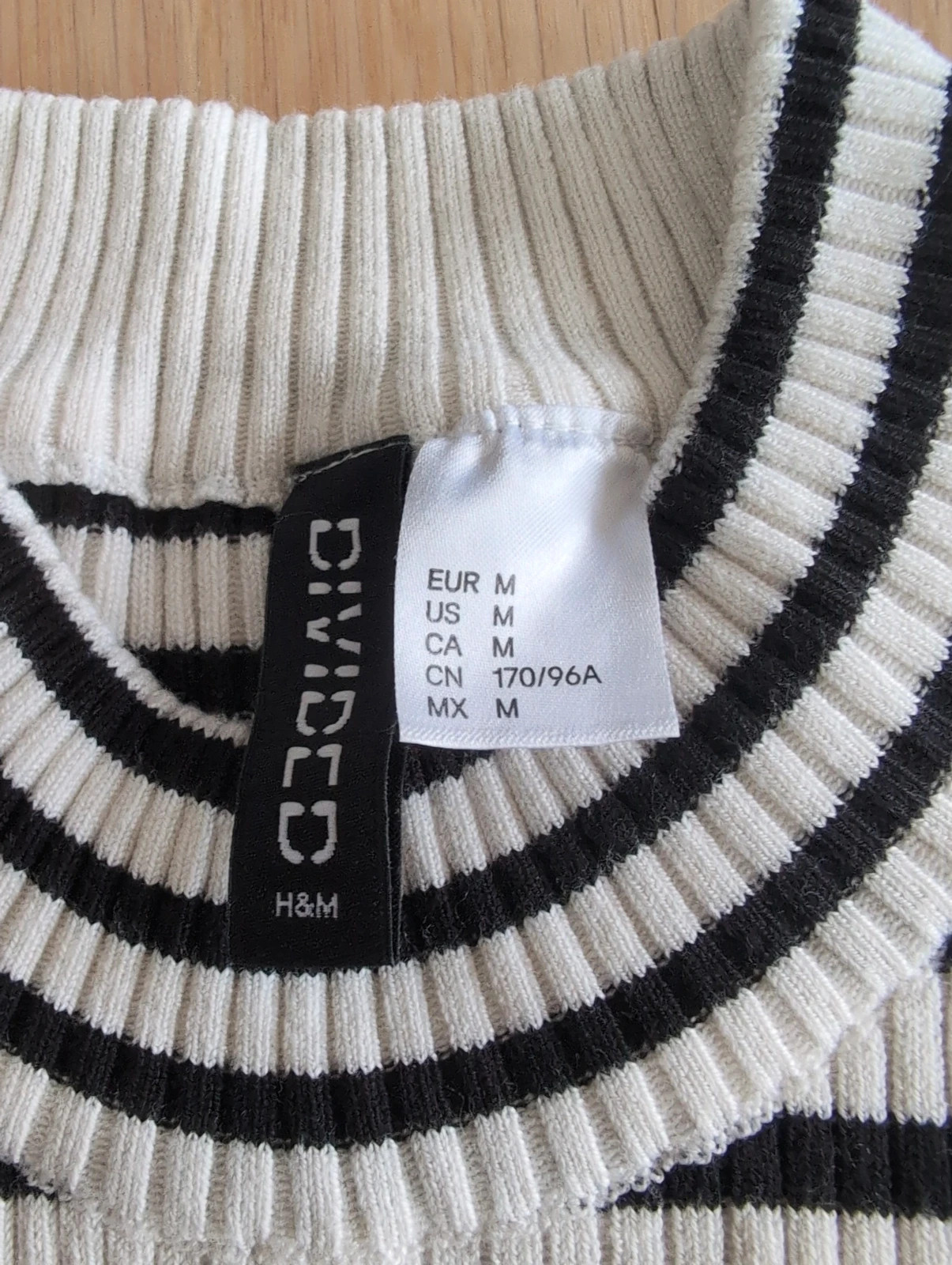 Marinière H&M côtelée noir & blanc – Taille M/38 – État neuf – H&M – taille M / 38 / 10 3