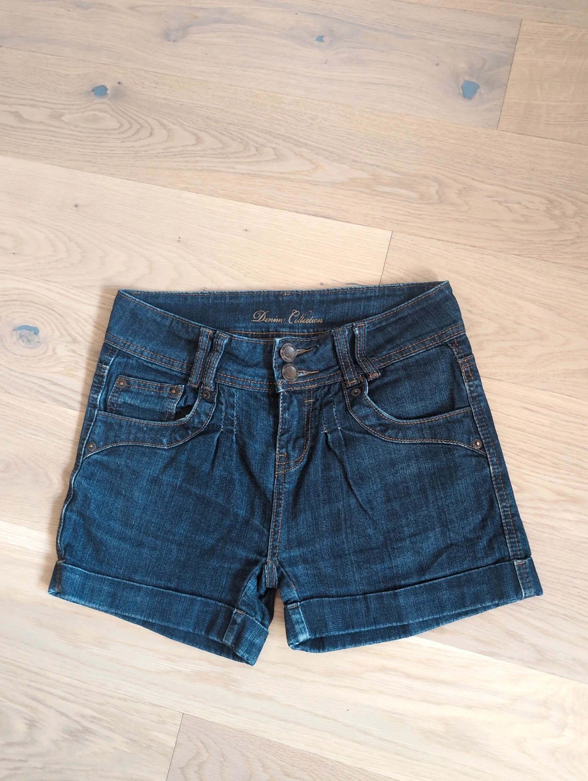 Short jean taille haute Denim Collection – T36 / S – Bleu foncé – Stretch – Comme neuf – Tendance – taille S / 36 / 8 4