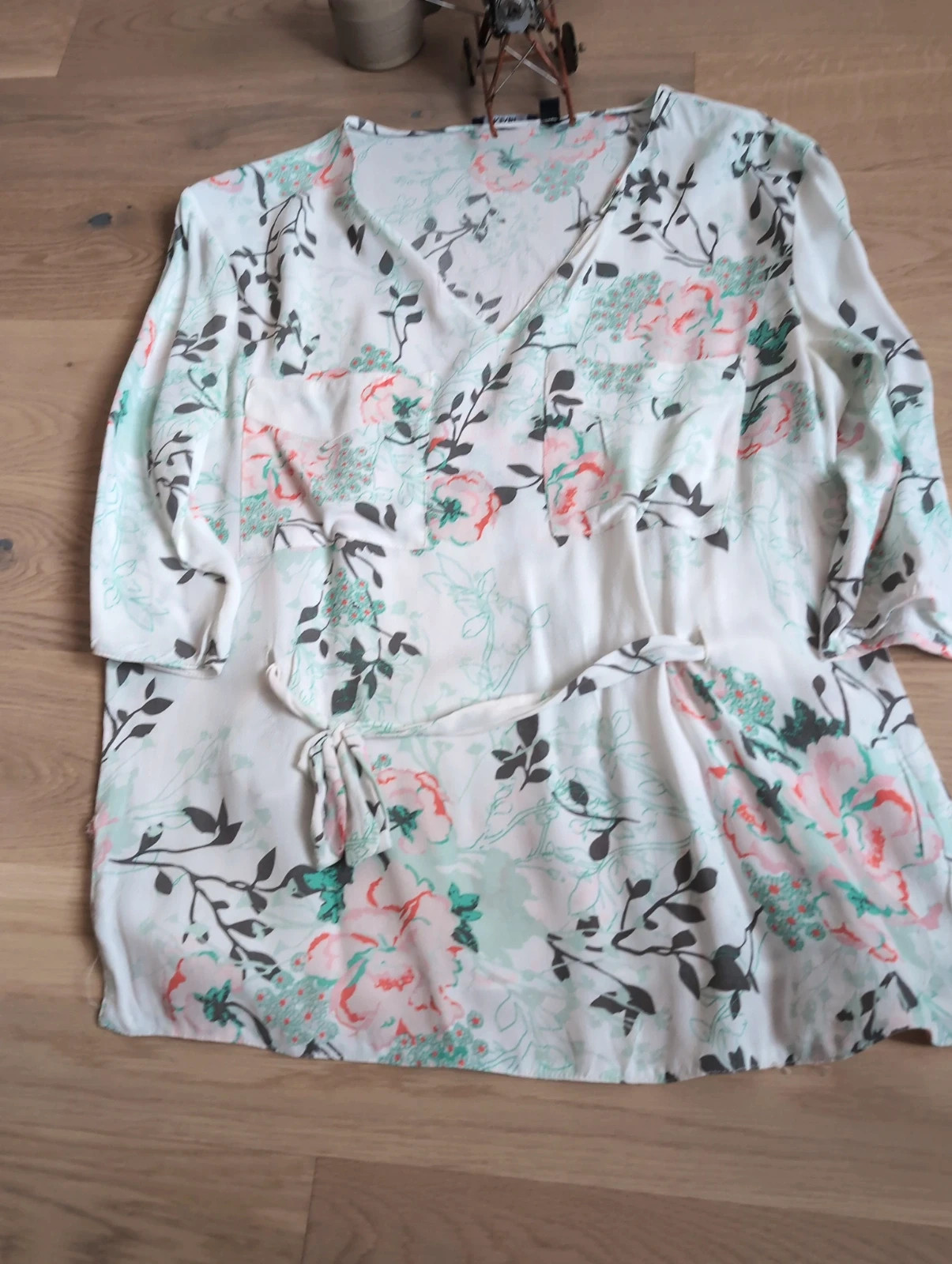 Blouse fluide fleurie Look bohème chic Kiabi - Taille 38 – Vintage Dressing – taille M / 38 / 10 4