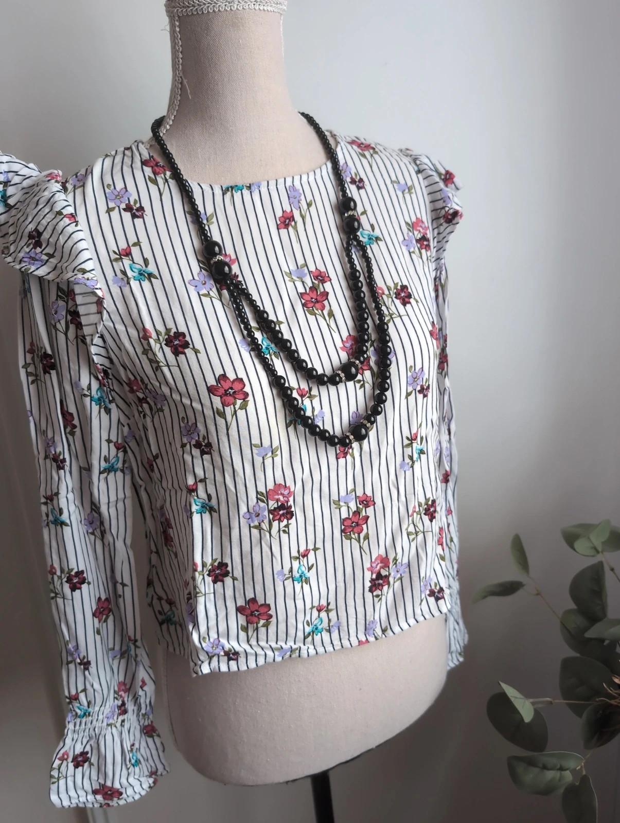 Blouse Bershka fleurie rayée manches bouffantes Taille S | Bohème chic – Tendance – taille S / 36 / 8 2