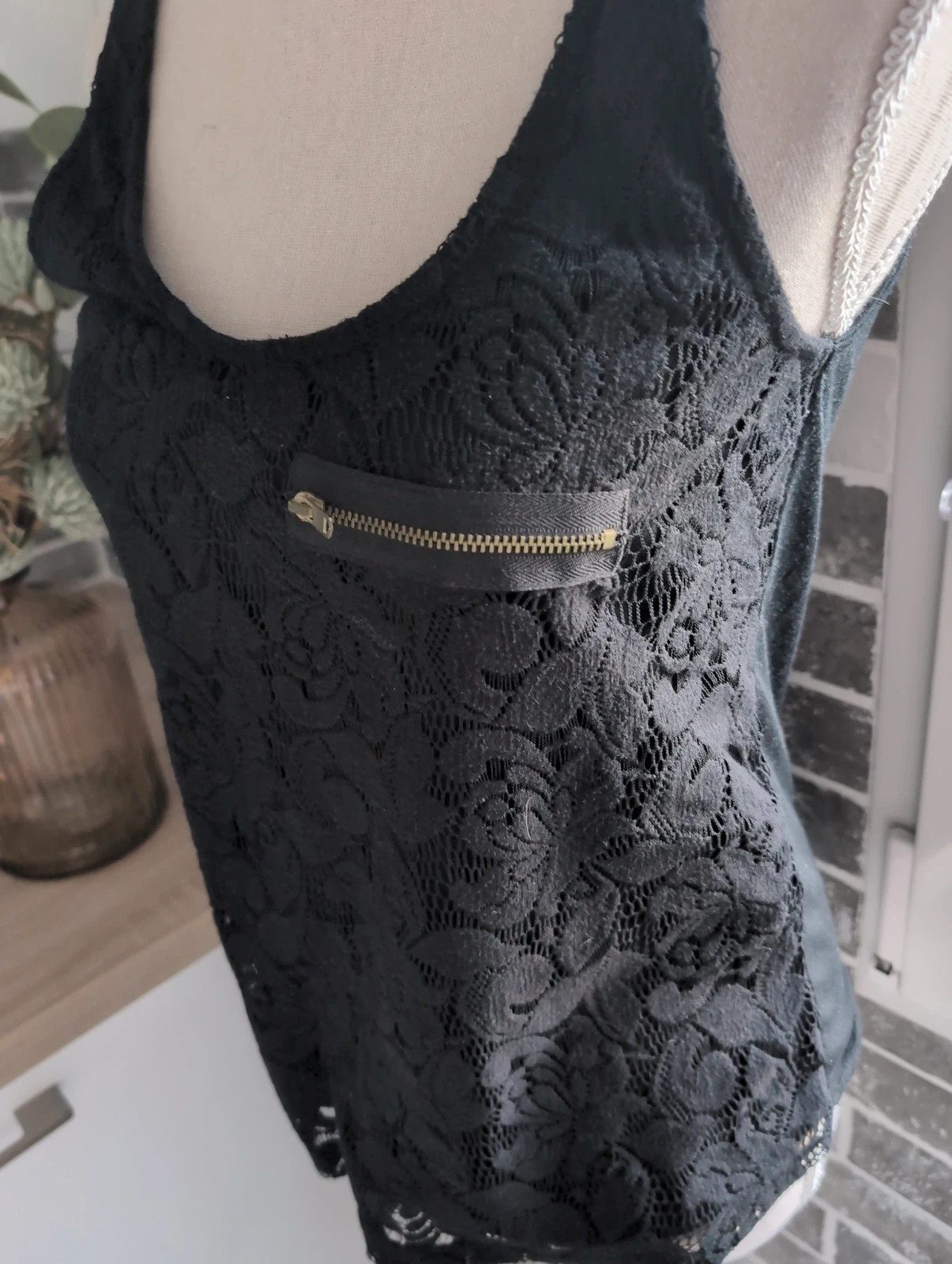 Débardeur noir dentelle Cache Cache – Taille S – Élégant & féminin – Cache cache – taille S 2