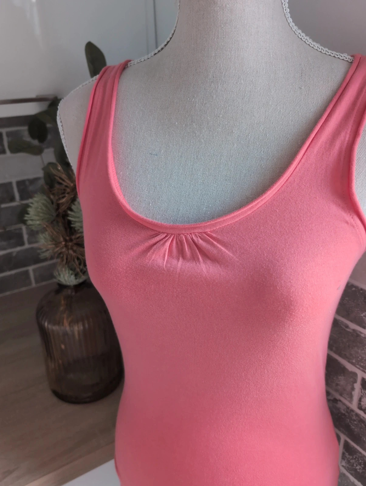 Débardeur rose Anna Karel – Taille S - Look casual chic Tendance – Anna Karel – taille S 3