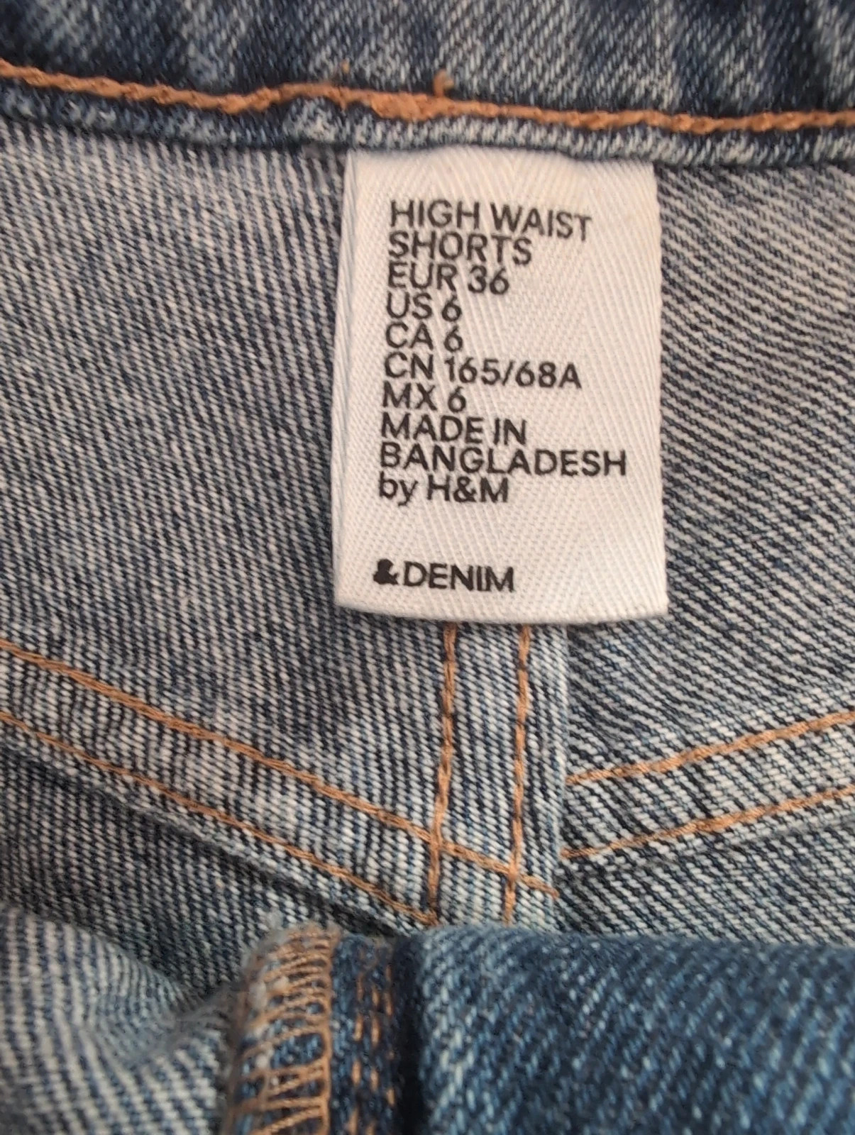 Short en jean destroy H&M – Taille 36 / S Look moderne – H&M – taille 36 5