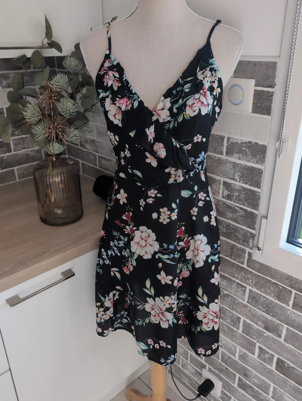 Robe Bretelles fines estivale imprimé floral coloré chic Pimkie – taille 36 – Pimkie – taille S 2