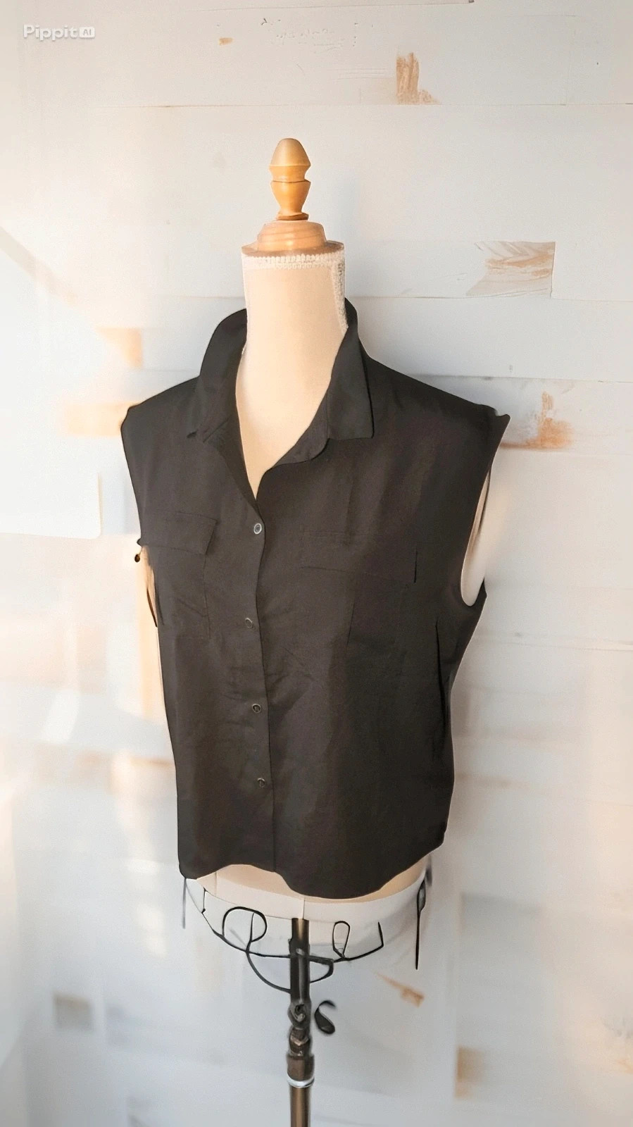 Blouse fluide femme sans manches noire chic et tendance H&M - Taille 38 coupe moderne et Chic – H&M – taille M 4