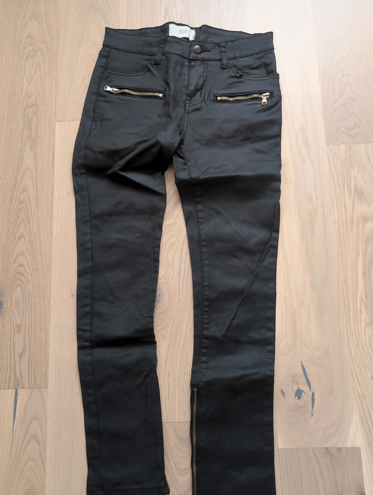 Pantalon slim effet huilé noir - Place du jour – Taille 36 Tendance et féminin – Place du jour – taille 36 3