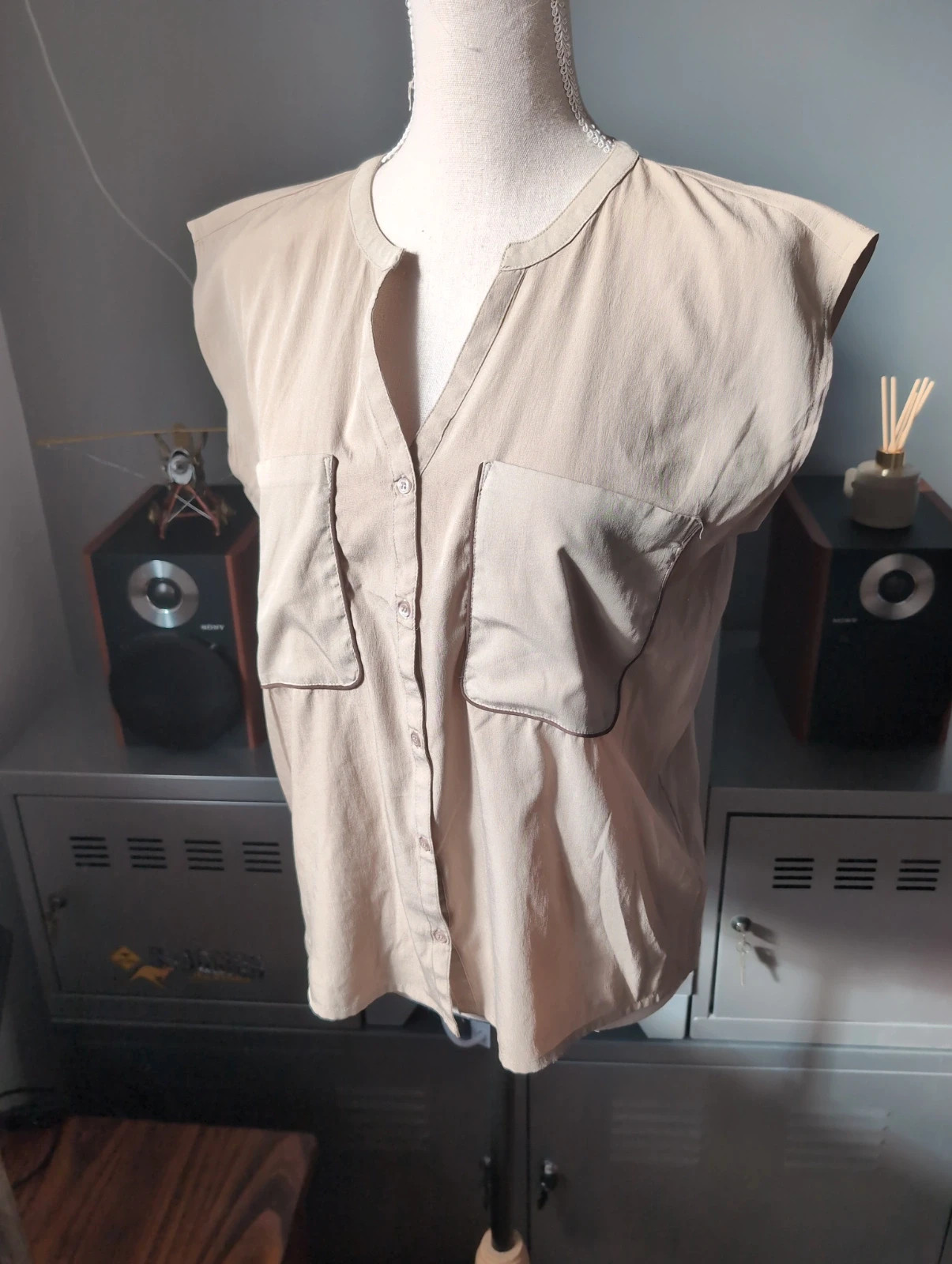 Blouse fluide sans manches KIABI – Taille 40/L – Élégante & intemporelle – Kiabi – taille L 4