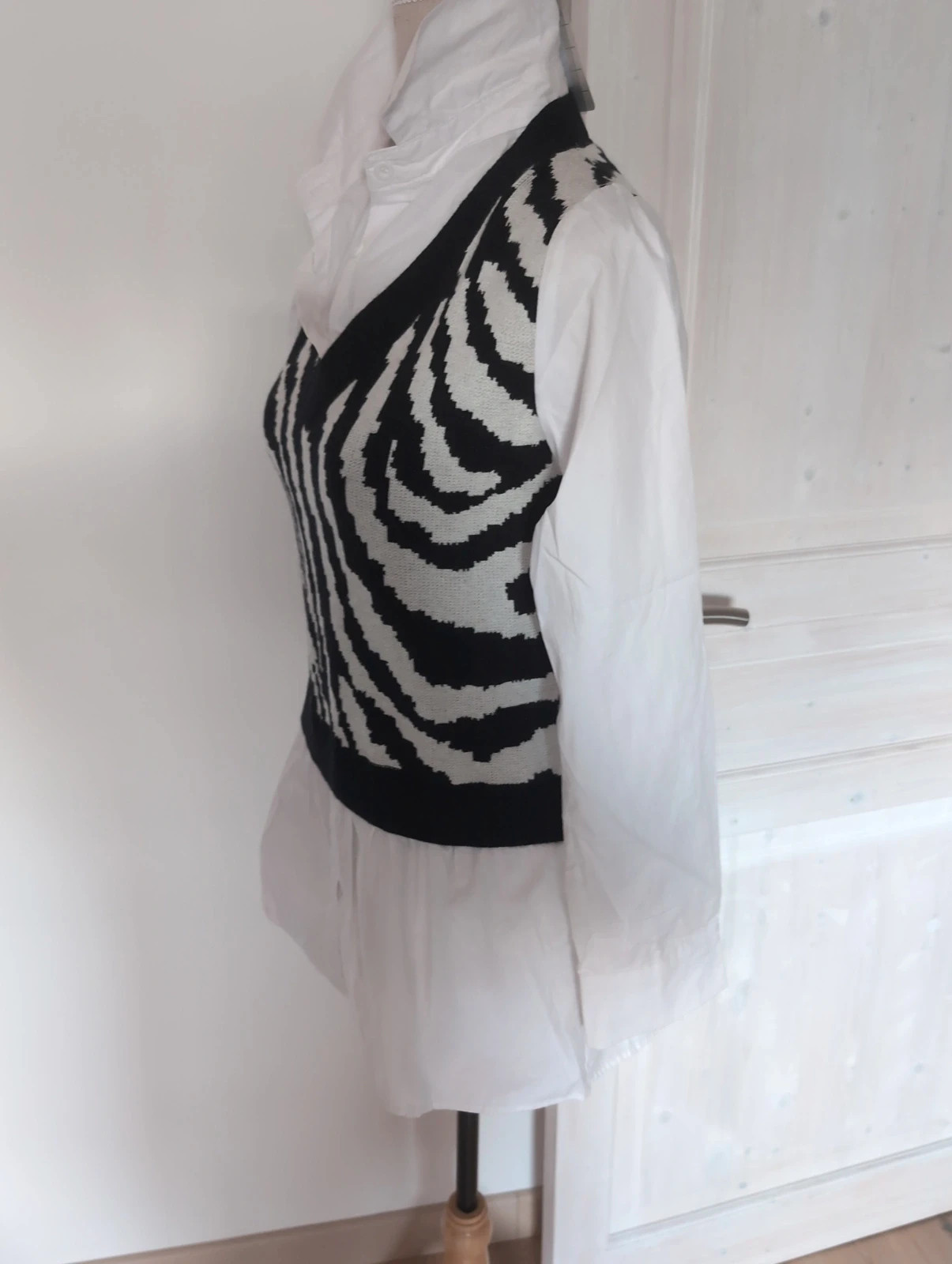 Pull sans manches zèbre chemise blanche femme Tendance chic - Giracoo - Taille M – Giracoo – taille M 5