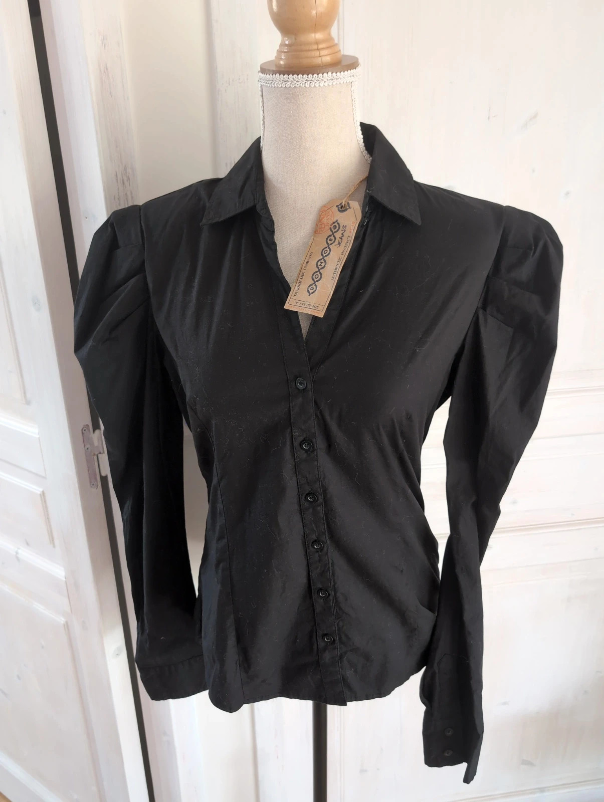 Chemise noire Bonobo épaules bouffantes chic et élégante - Taille L