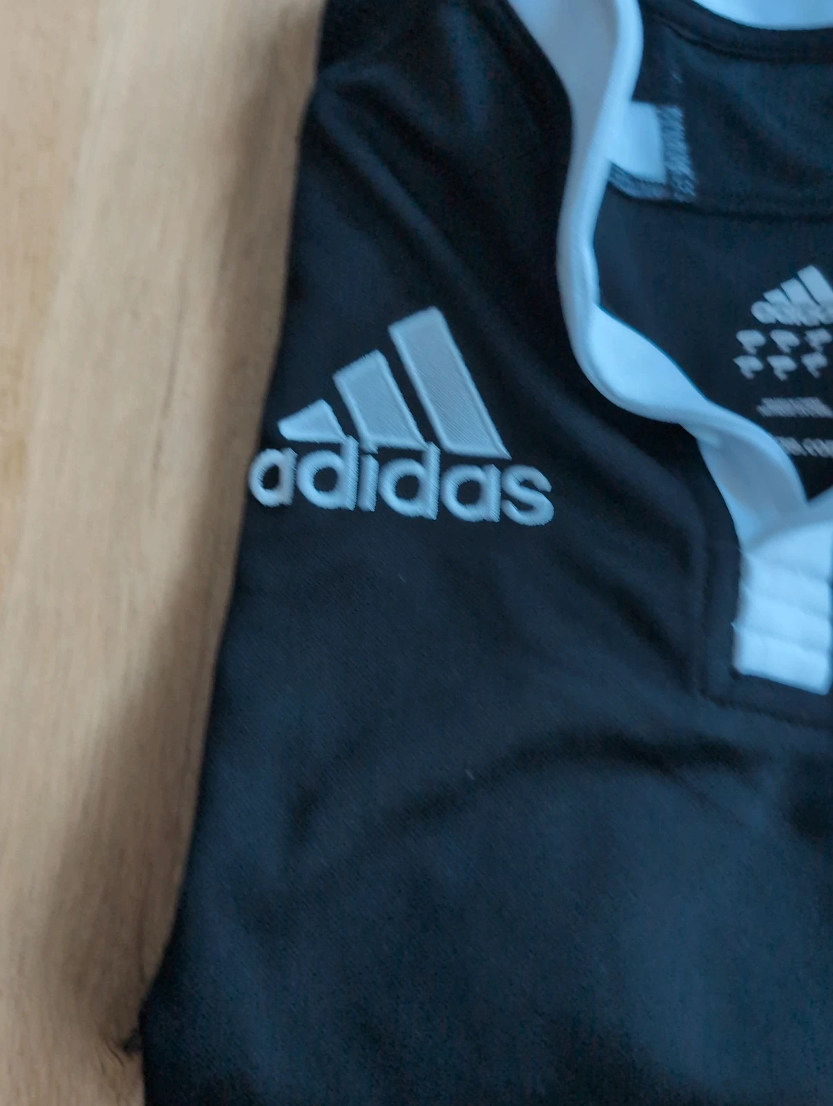 Maillot de rugby Adidas noir & blanc – Taille M – Comme neuf – adidas – taille M 4