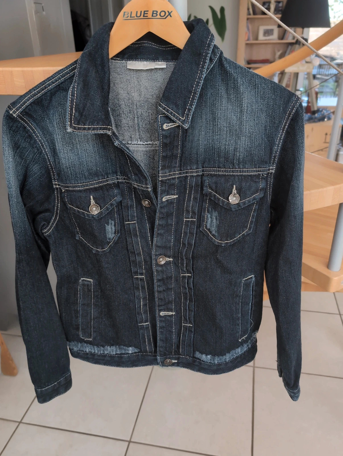 Veste en jean garçon – Kiabi – Taille 12 ans – Comme neuve – Kiabi – taille 12 ans 2