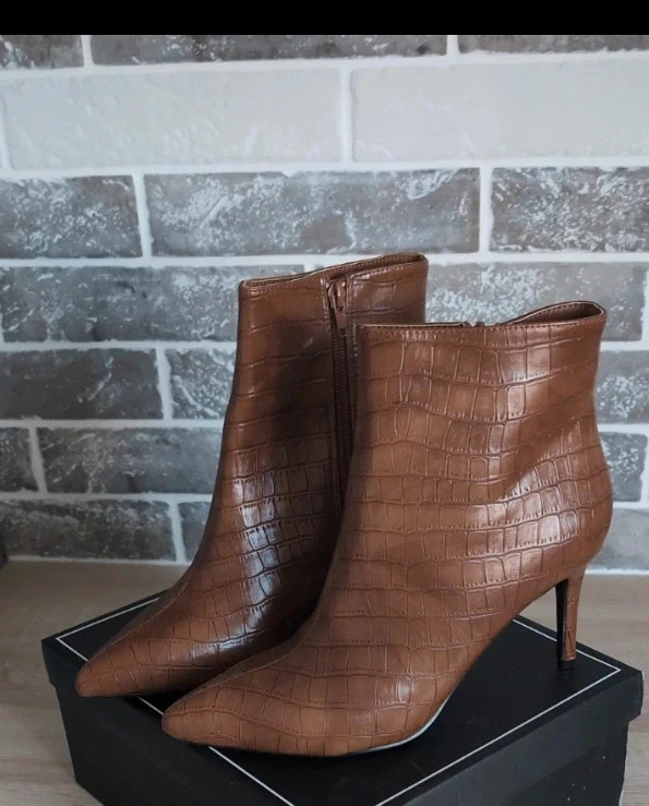 Bottines Bellucci effet croco marron camel – Pointure 39 – Talons élégants et chic Tendance