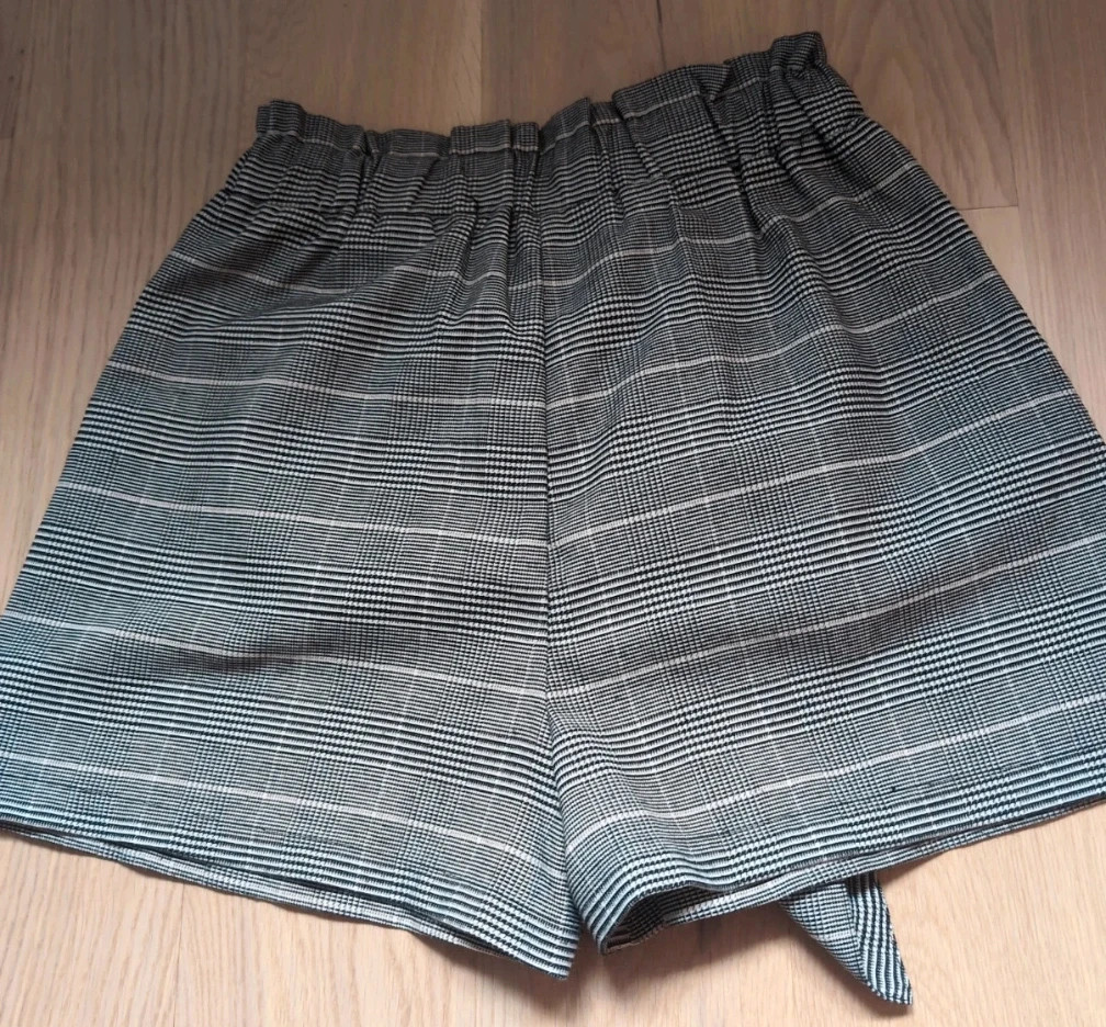Short à carreaux taille haute Chic et tendance - Taille XS - Style casual chic – Jennyfer – taille XS / 34 / 6 3
