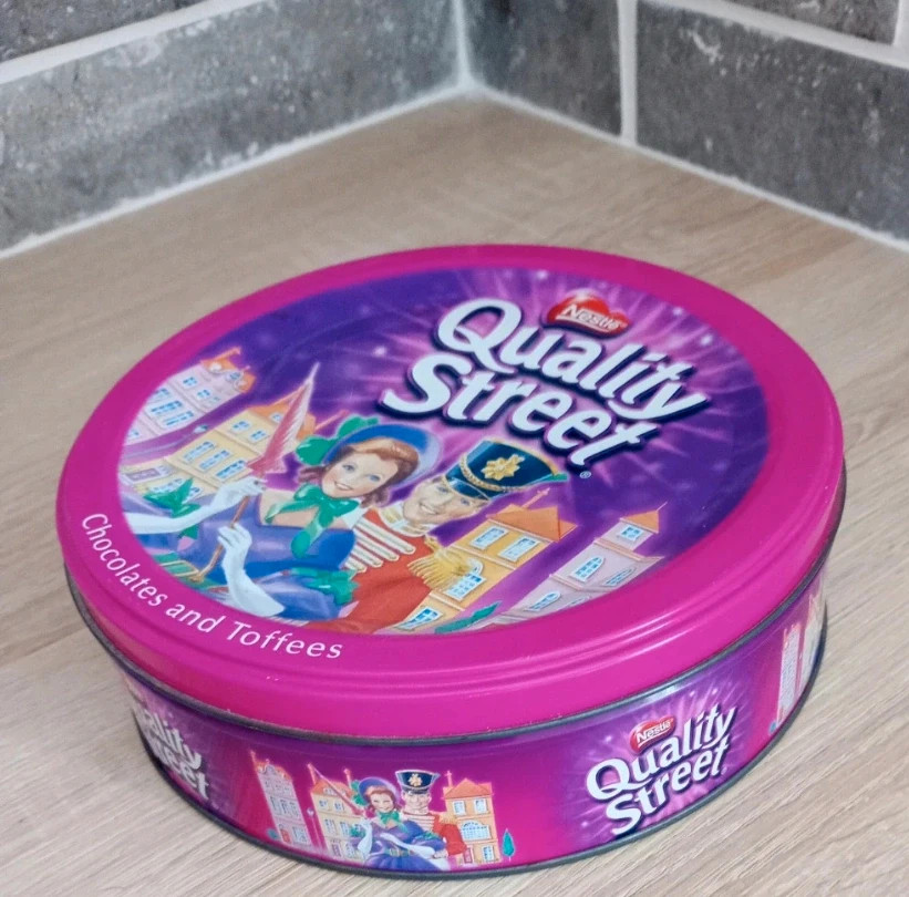 Boite métallique ronde vintage Quality Street - très bon état 🌹 – Quality Street 3