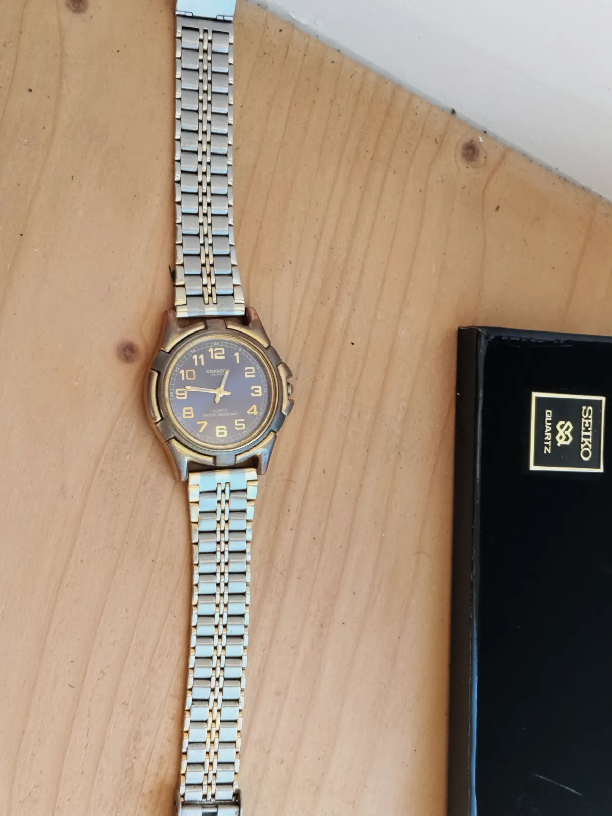 Montre vintage – Swanson 4