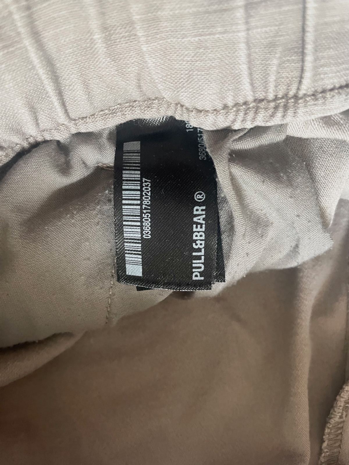 Pantalon cargo Pull & Bear gris taille M – Pull & Bear – taille M 3