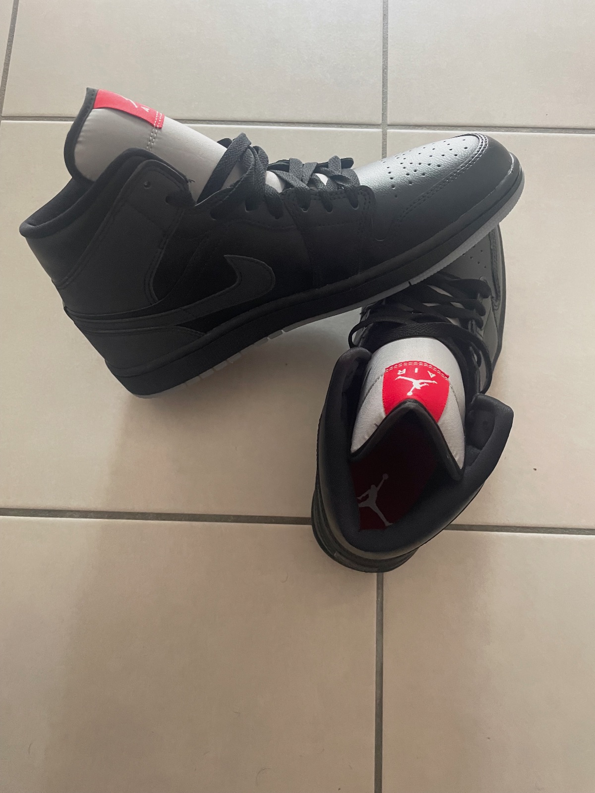 Paire de chaussure Nike (noir , bleu , blanc ) – Nike – taille EU 44 6
