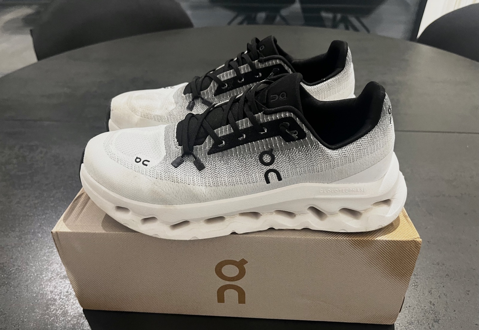 Paire de cloud – On cloud – taille EU 43 2
