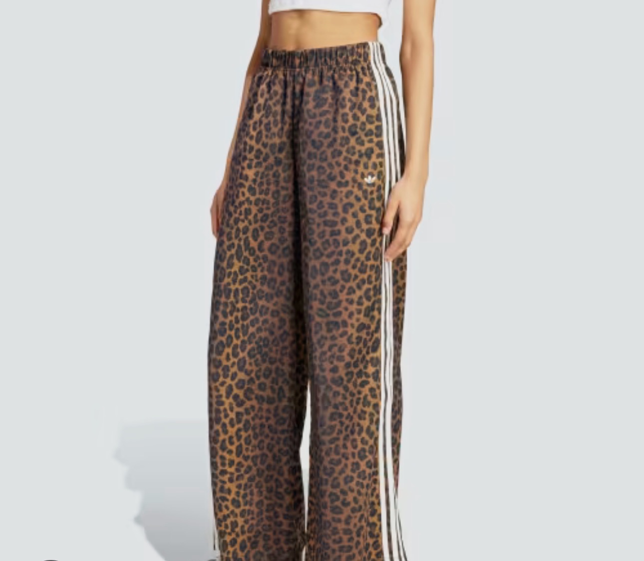 Pantalon adidas large leopard – Adidas – taille 36