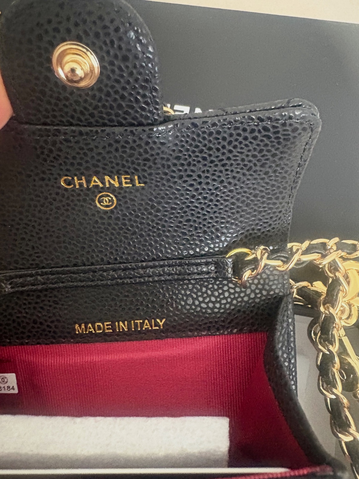 Sac rouge et noir élégant – 50 € l’unité – Chanel – taille Taille unique 2