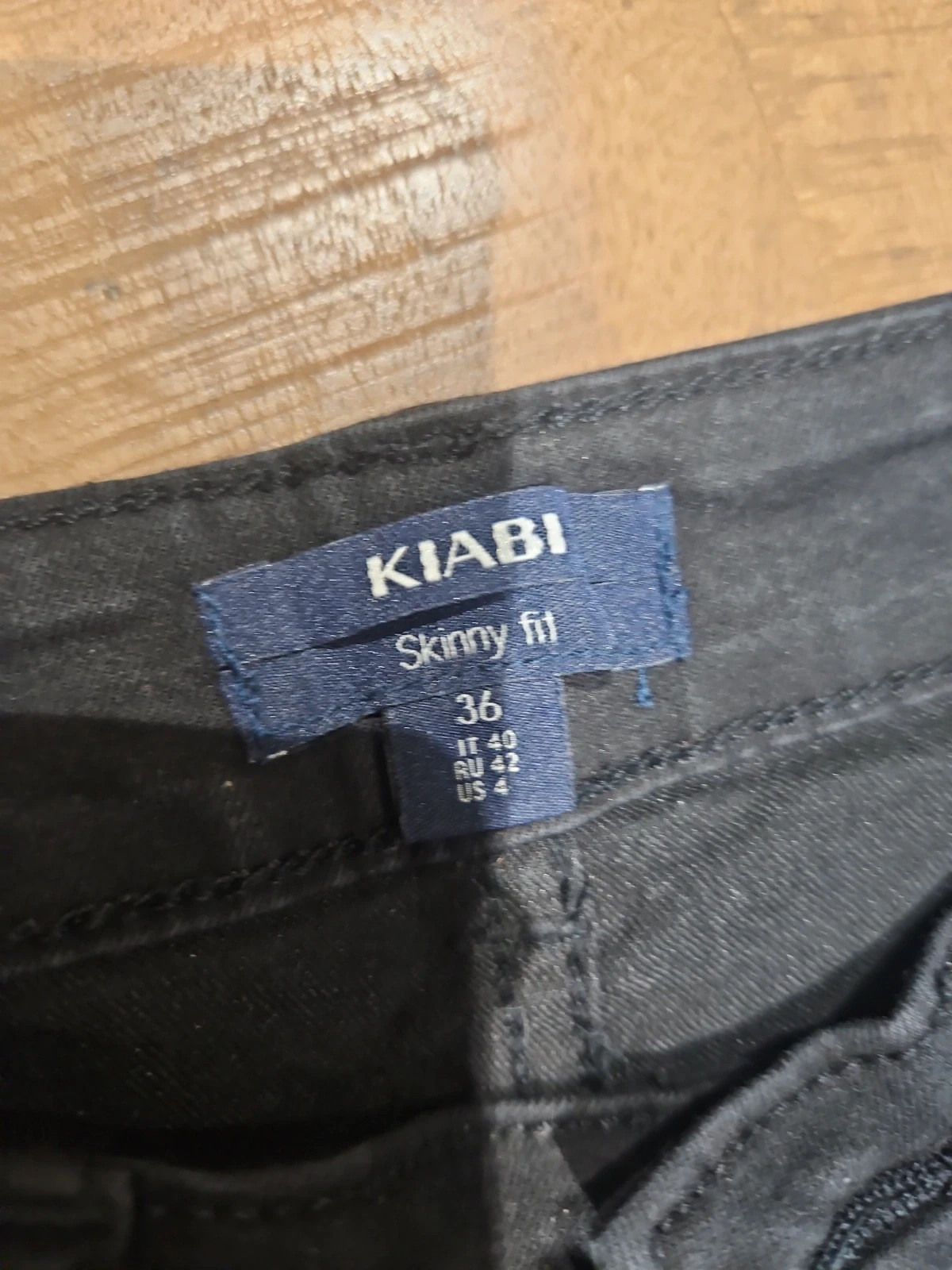 Pantalon léger skinny – Kiabi – taille S / 36 / 8 2