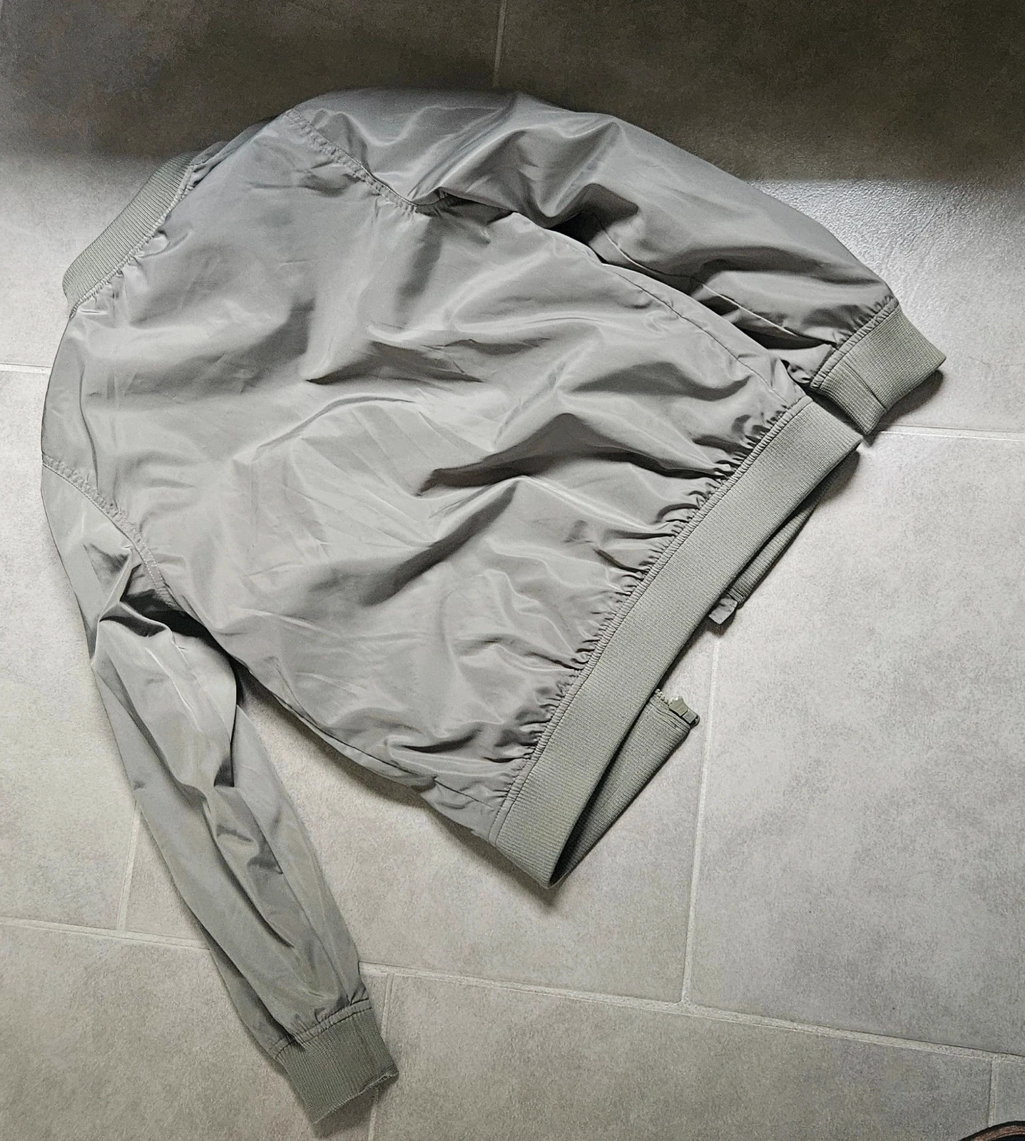 Veste bombers – Kiabi – taille 12 ans / 152 cm 3