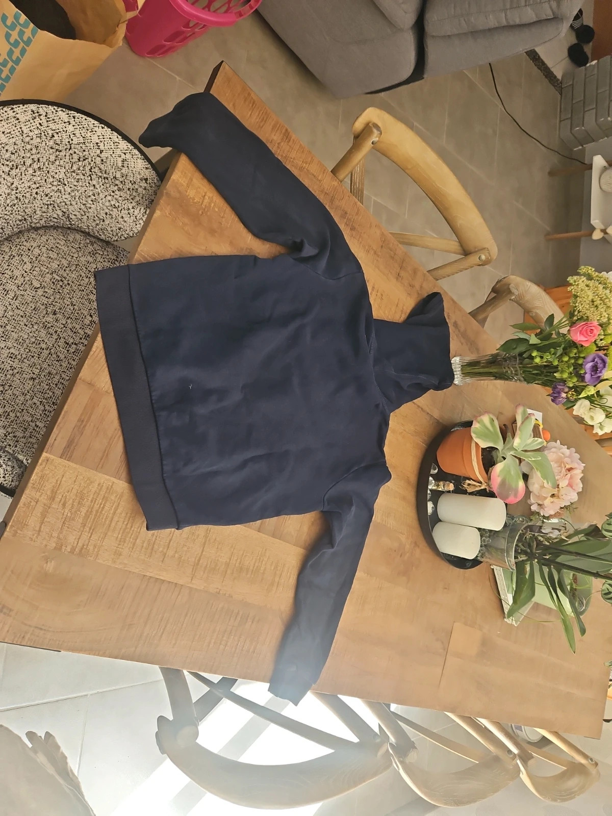 Sweat à capuche bleu marine Kiabi – Kiabi – taille 12 ans / 152 cm 3