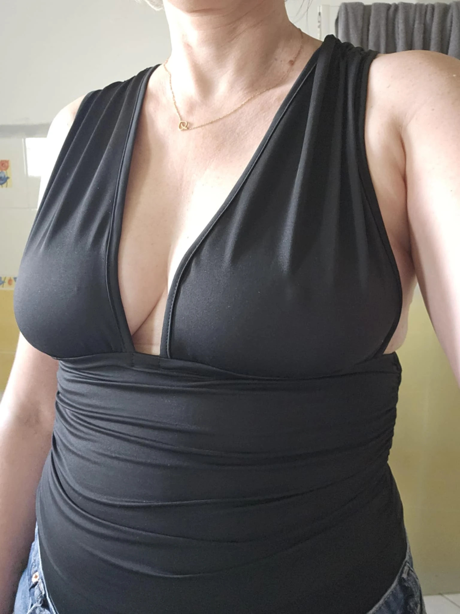Body Décolleté