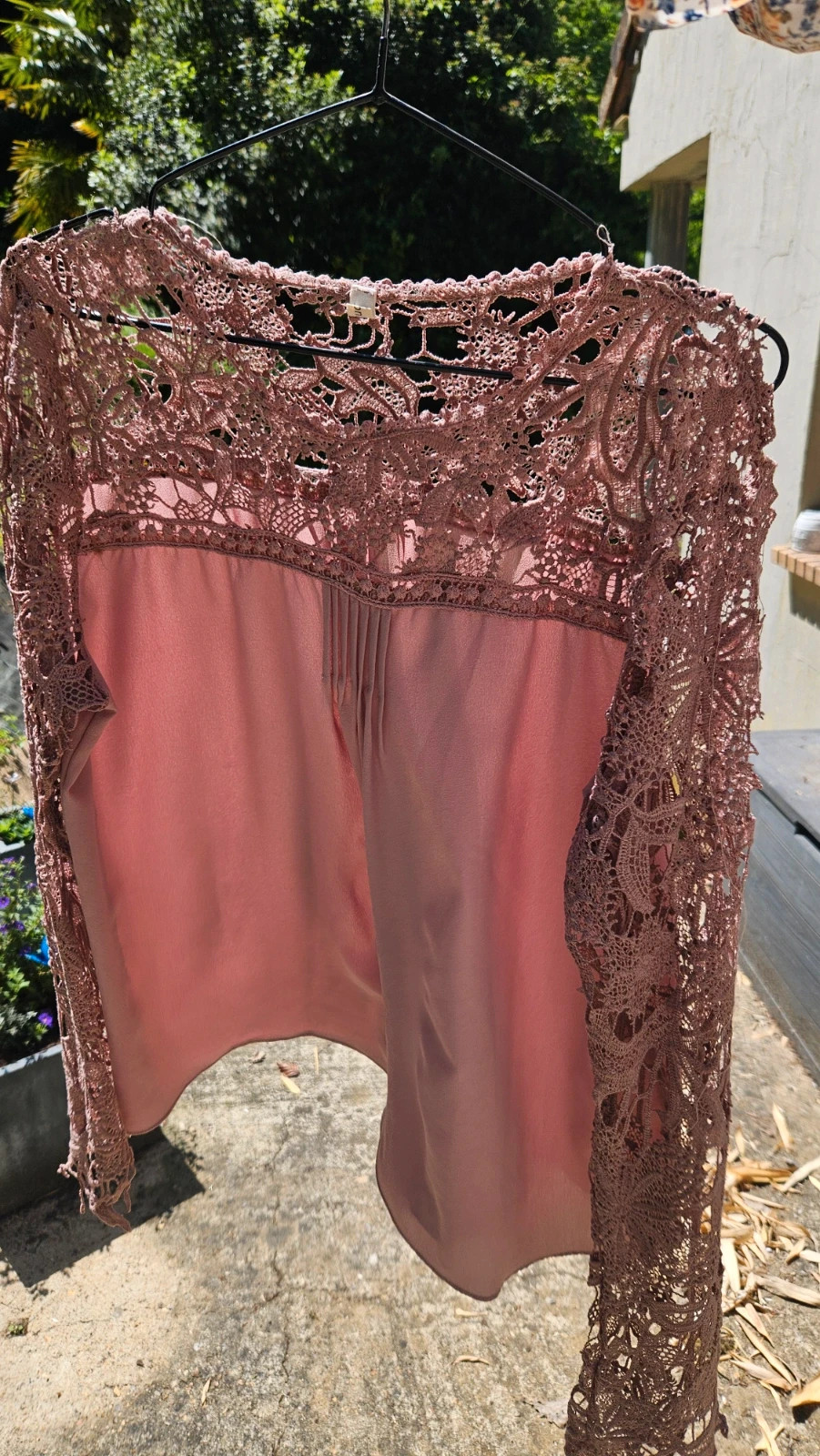 Blouse dentelle type macramé